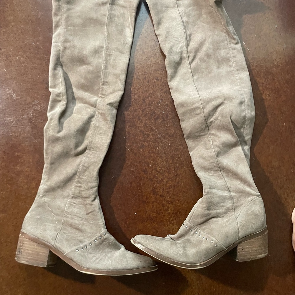 Over the knee boots
